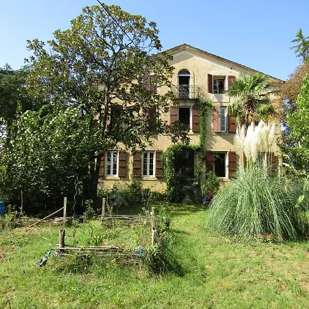 Bed & Breakfast La Demeure Des Fleurs Caillavet