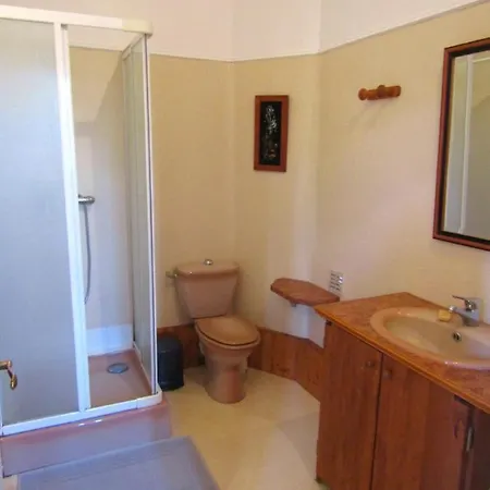 Bed & Breakfast La Demeure Des Fleurs 3*