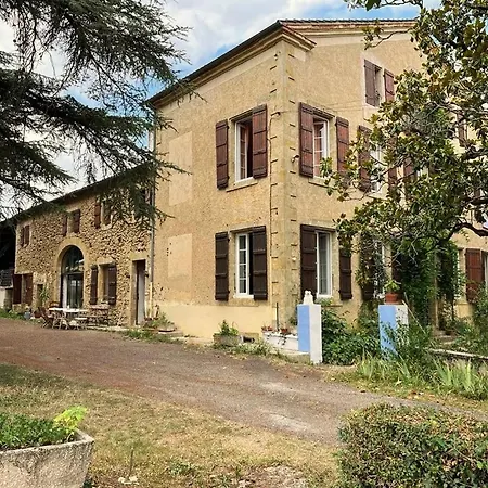 La Demeure Des Fleurs Caillavet