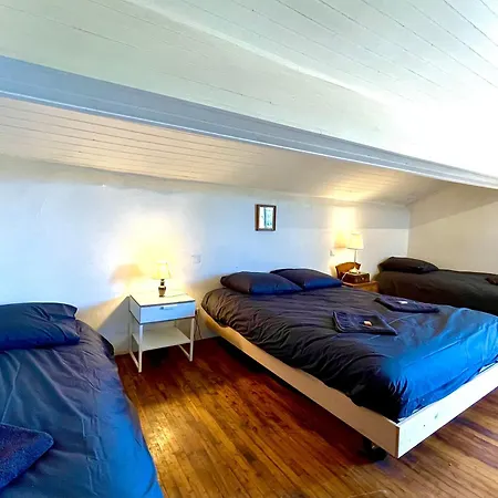 La Demeure Des Fleurs 3*