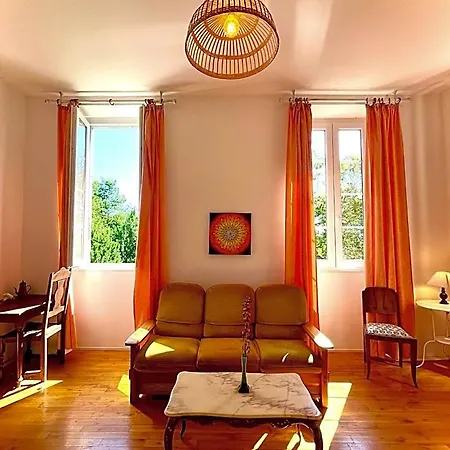 Bed & Breakfast La Demeure Des Fleurs